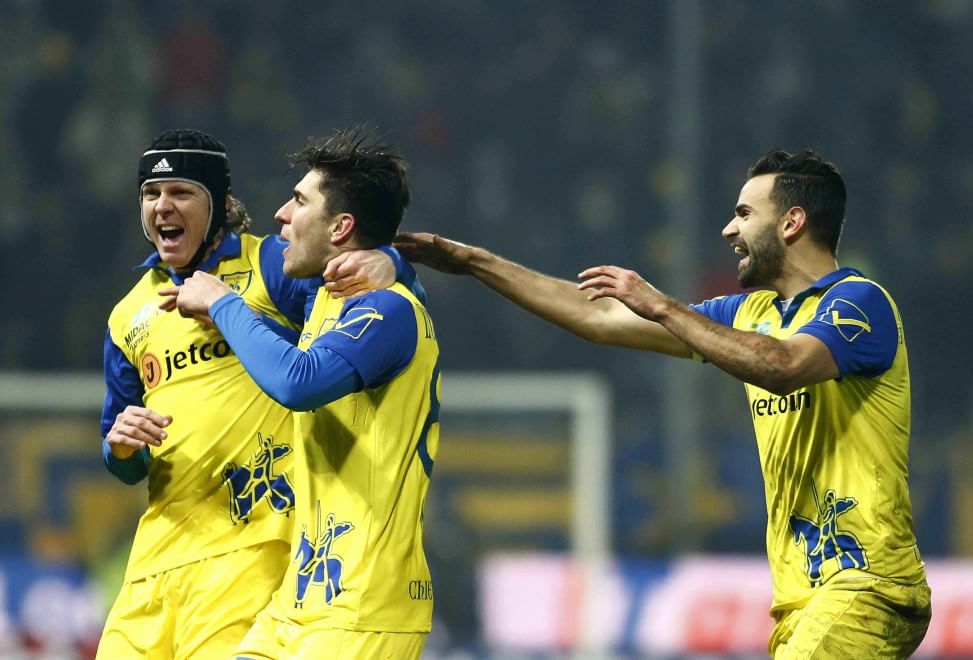fantablog's tweet photo. Leggi "Fantacalcio 2014/2015: Voti Gazzetta dello sport Parma-Chievo" su http://t.co/LYpEqVYRVN http://t.co/98hN3R1xe4