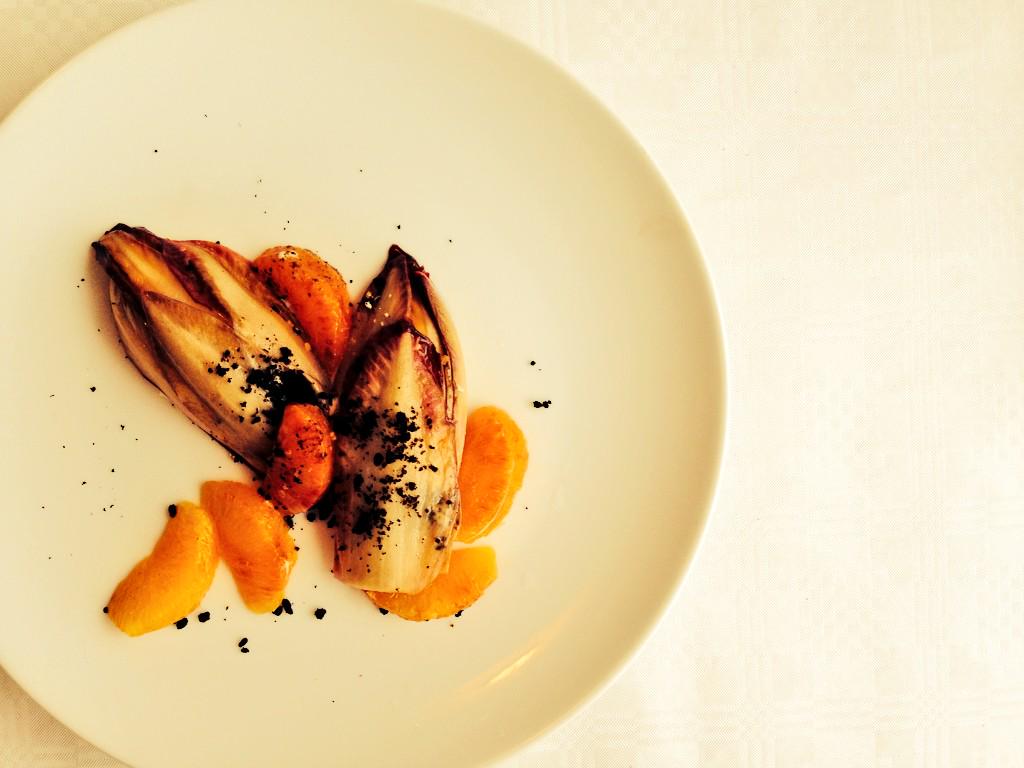 RestDeJong's tweet photo. Nice! Dessert of chicory, goat's yoghurt and bloodorange http://t.co/ZdpeqRY7CD