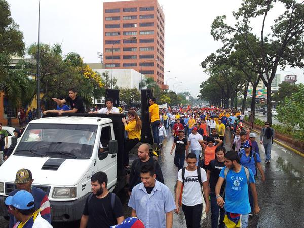 View image on Twitter