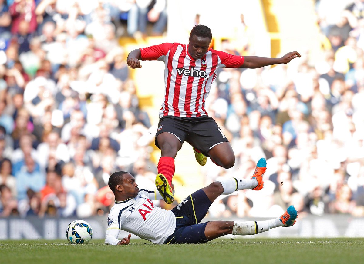 Spurs_India's tweet image. Spot the ball: The ball was behind number 1! Well done to everyone who guessed right! #COYS