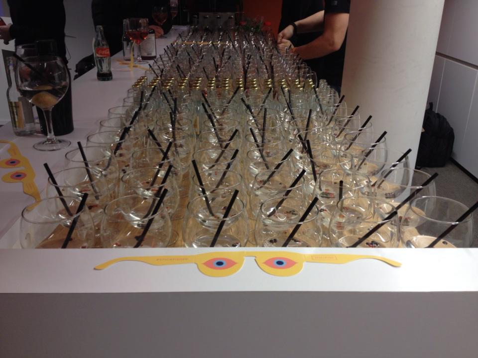HildeSchuddinck's tweet photo. It's a hard knock life @VOKA_OVL #gintonic #productdesignbe http://t.co/fGdYFPL1QC
