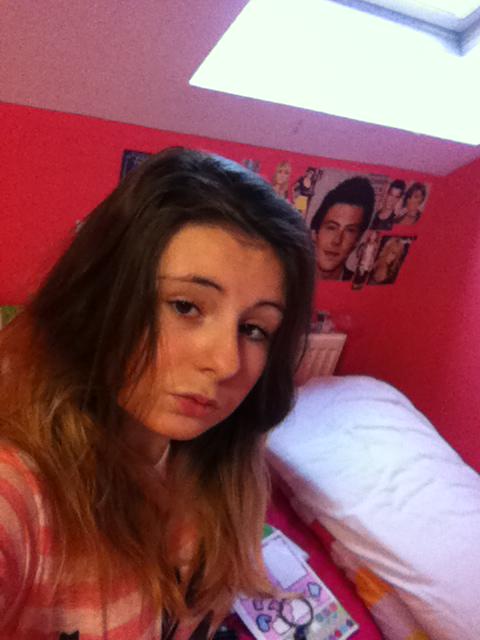 Chloe169's tweet photo. @staceylovesross  hey Stacey love you xxx http://t.co/wksgwiHzGa