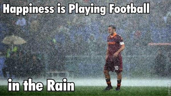 FootballFunnys tweet picture