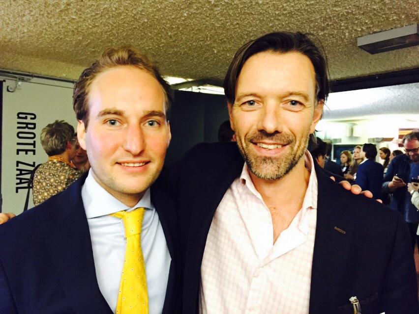 boysleddering's tweet photo. #TSC15 Was voor mij ook een hereniging met mij eerste hockeytrainer @rogierschmit http://t.co/u48YWwvGhk