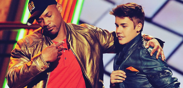 biebersmaniabr's tweet photo. "Uma das pessoas mais inteligentes e talentosas que conheci", diz Will Smith sobre Justin: http://t.co/WBymyFcALY http://t.co/xh8Xt51unv