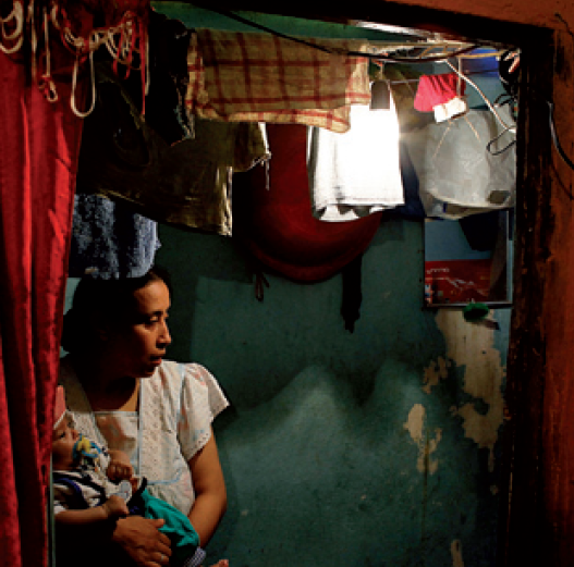 ambafrancealger's tweet photo. 12-28 fév : expo photos de A. Bestaoui sur la vie des femmes de Sidi El Houari à l'#IFOran : http://t.co/sgfx84UGCK http://t.co/GzzHpSIO3L