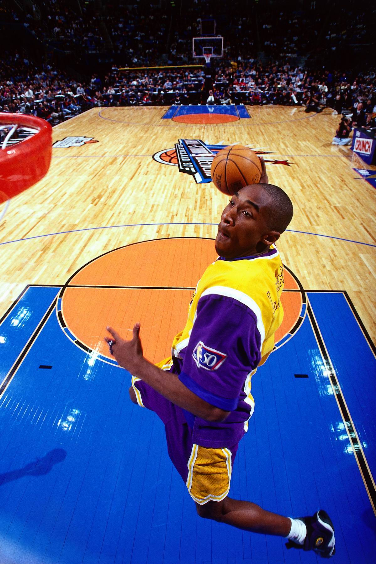 Kobe steals show at 1997 dunk contest - ESPN Video
