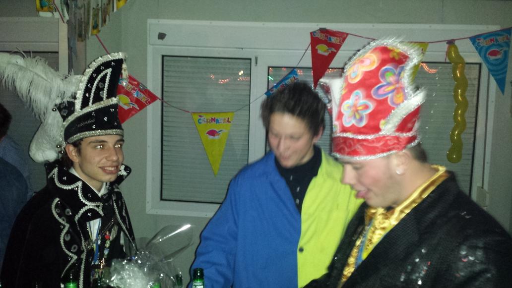 Zeer gezellig bij de opening van de residentie van de <a href="/vondelstraat/">CV De Vondelstraat</a>