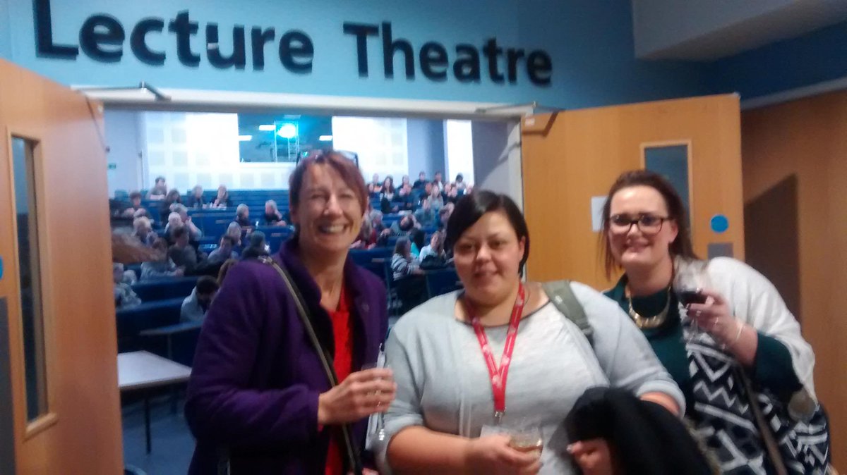RunshawHE's tweet photo. Awesome -- a CSC visit tonight to a lecture on the wonders of the adolescent brain at UCLan. Happy Darwin day! http://t.co/7FssMduLjn