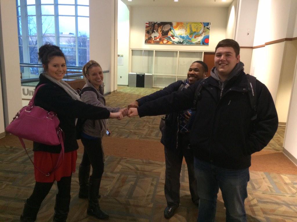 BanTheHand's tweet image. #BanTheHand