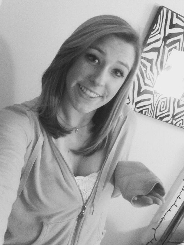 psouthwick19's tweet photo. Well my hairs gone http://t.co/QnXqjGPcpk