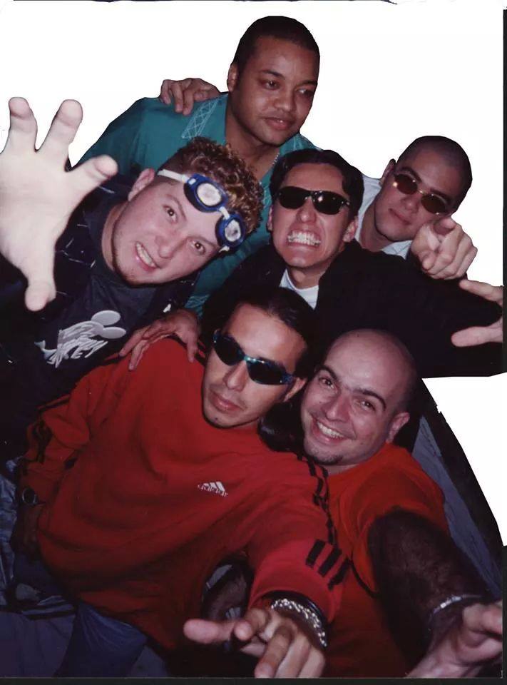 CiudadRockyPop's tweet photo. Cerramos e programa con un tema de @ZodioRock Tributo a José #DesdequeLlegaste en @CiudadRockyPop http://t.co/6zOKdpJKzM