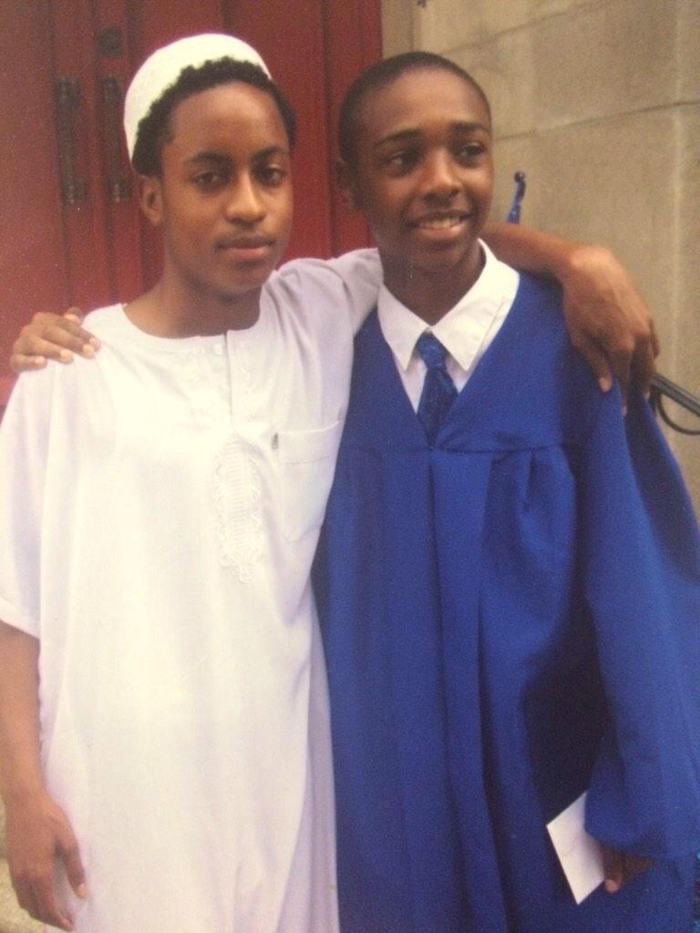 Thaq_500's tweet photo. 😍😫 young Thaq &amp; young Ron . . . My boys ✊ #NLMB #FREETHAQ http://t.co/J9yGLGF384