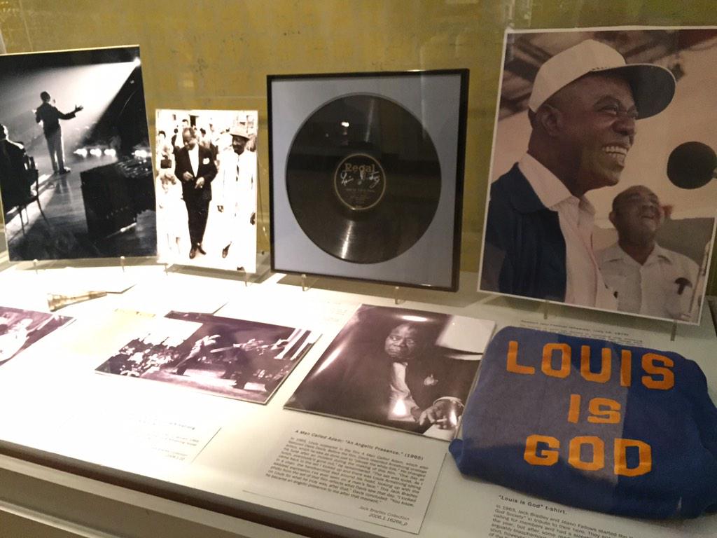 CharMeckSchools's tweet photo. Today, at the @ArmstrongHouse, we learned that Louis's contracts said "If I can't stay, I won't play." #NYCMS #CMSbhm http://t.co/cGj26tPaLf
