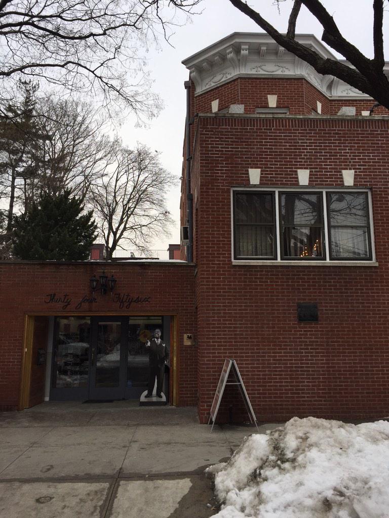 CharMeckSchools's tweet photo. Today, at the @ArmstrongHouse, we learned that Louis's contracts said "If I can't stay, I won't play." #NYCMS #CMSbhm http://t.co/cGj26tPaLf