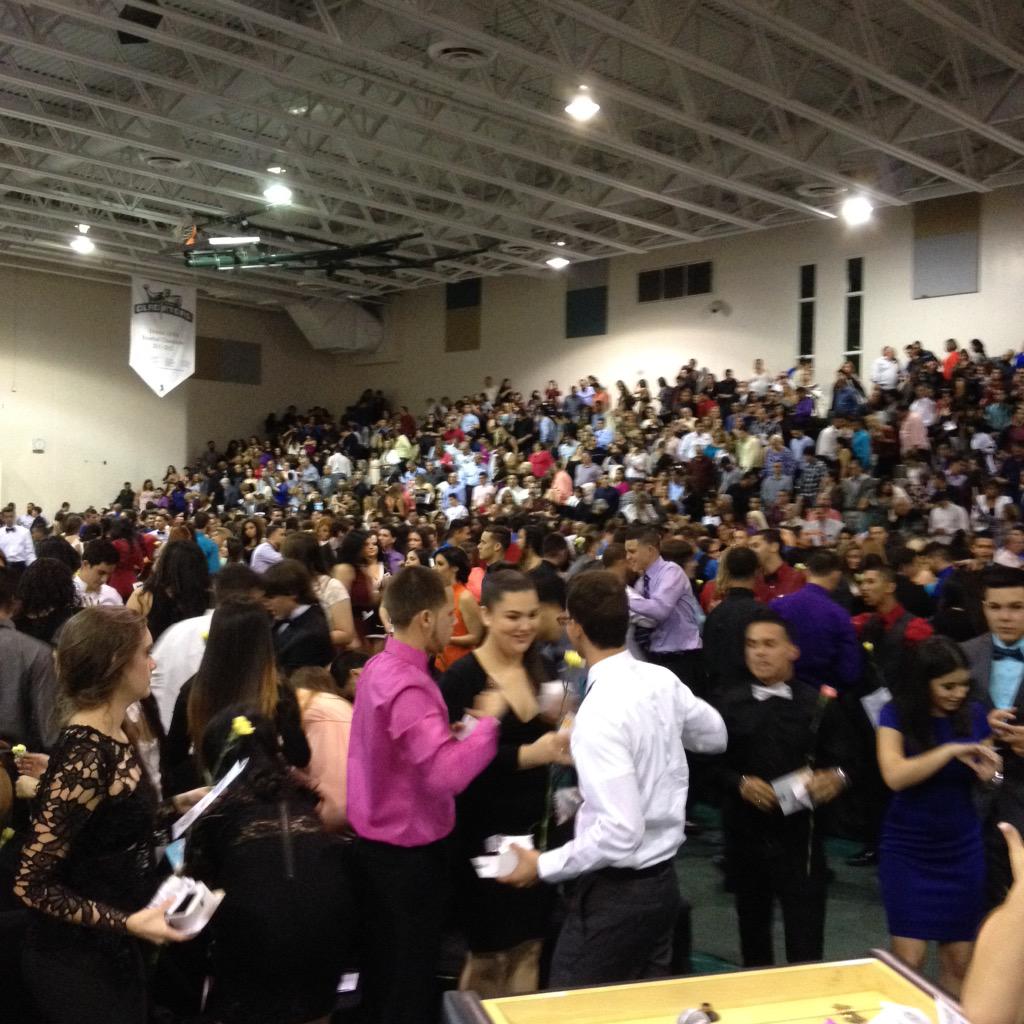 Hialeah Gardens High On Twitter Hghs Junior Class Ring Ceremony