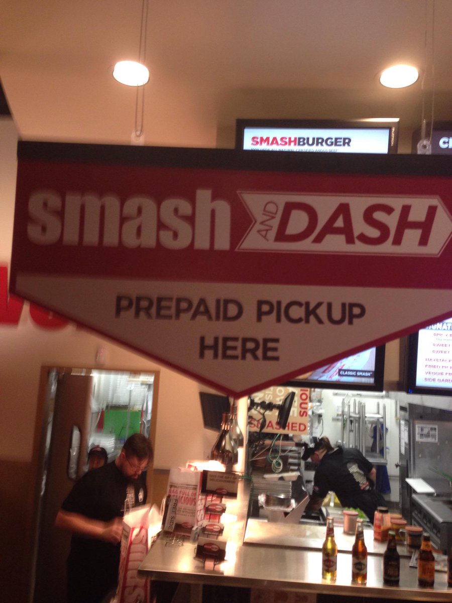 Jeff Peterson Smash And Dash Smashburger In St Paul Mn T Co Oiatav9gux Http T Co Qepardcjgj