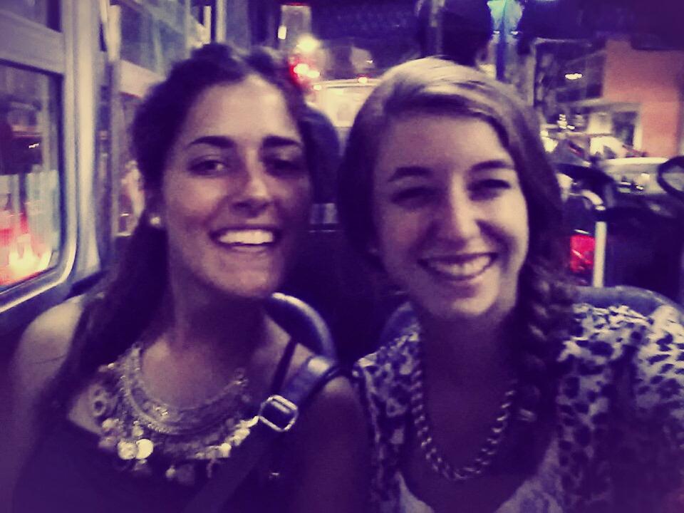 virvolpellier's tweet photo. Seguimos de gira 🙈 🙈@solperacca http://t.co/hQwIirXITX