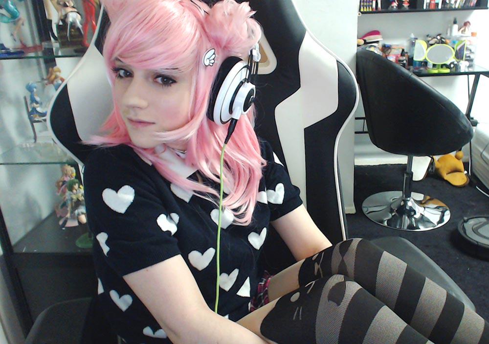 Lana Rain on Twitter "CB time! The pink one again! https//t.co