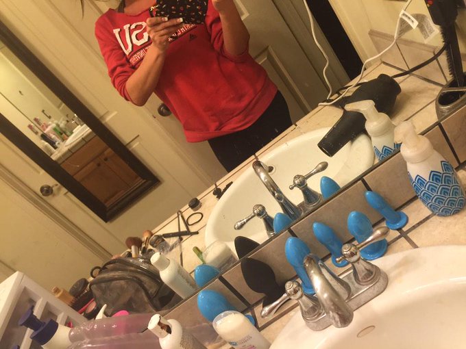 @rachelerichey most girls have hand sanitizer and makeup!! True girls have but plugs http://t.co/RBK<a class="tags" target="_blank" title="On Twitter" href="/?out=eyJ0eXAiOiJKV1QiLCJhbGciOiJIUzUxMiJ9.eyJpYXQiOjE3MjA1NTc3MDgsImlzcyI6InR3cG9ybnN0YXJzLmNvbSIsIm5iZiI6MTcyMDU1NzcwOCwiZXhwIjoxNzUyMDkzNzA4LCJyZWRpcmVjdF91cmwiOiJodHRwczovL3R3aXR0ZXIuY29tL3JhY2hlbGVyaWNoZXkifQ.vGwQmIX07heRjZwrXRvVLZY2Id2v-JJ-w5sKAuNsSiBGxzxngG24xV_FQ3JByhI4VkzudvYoob8xLgHJwqxSCg">@rachelerichey</a>