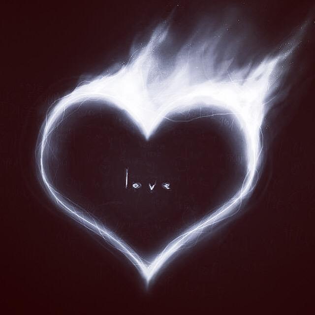 mjmpremier's tweet photo. And the GREATEST of these is LOVE... #heartlevel http://t.co/yW27M8XRpS