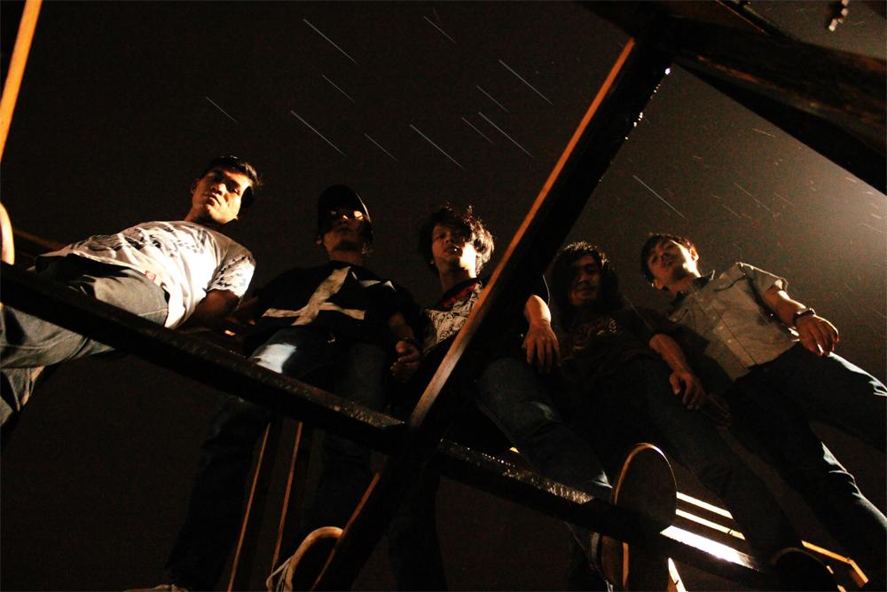 trashmite's tweet image. 