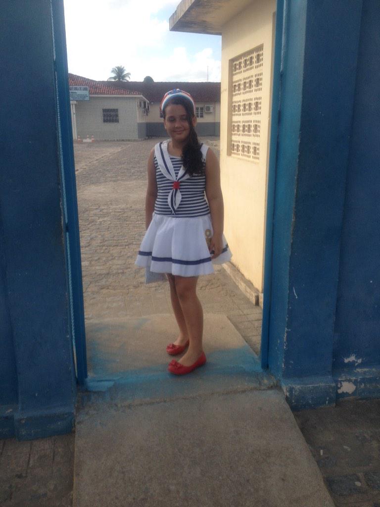 fred_mega's tweet image. A Maria Eduarda (Duda) marinheira mais linda do mundo e do colégio de São José Barreiros