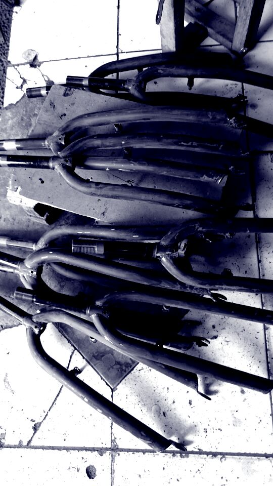 Tons of fork, custom bike project for GMF.