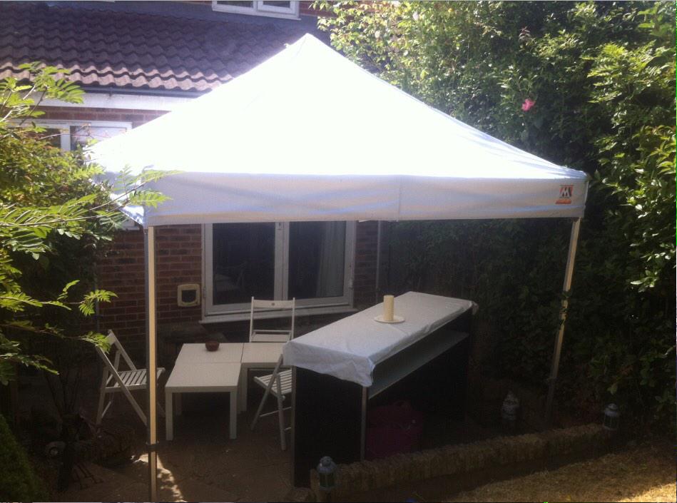 Our smart #gazebos #popupshelters being used by our good friends over at @EventBucks as a mobile bar! @UKBusinessRT