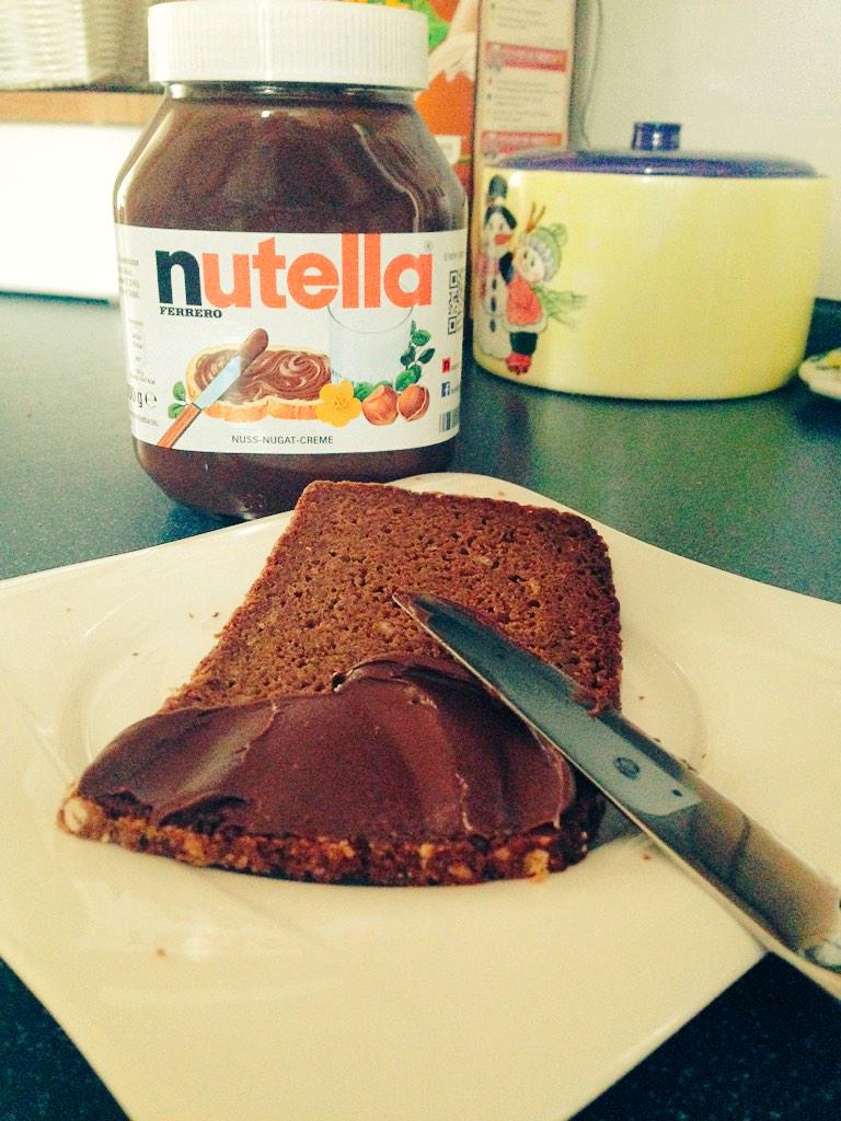 curlystar88's tweet image. Gettin my day started w my fav breakfast😍✌️🙈 #nutella #germanbread #breakfast #Germany