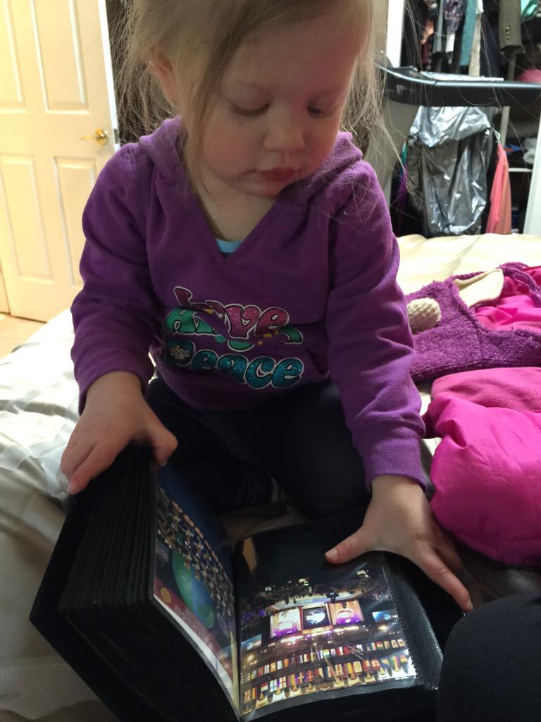 P_AthleticsC's tweet photo. Regan wants to go to worlds π #tinyPAC #paclifeforever http://t.co/yzuoaKAiXI