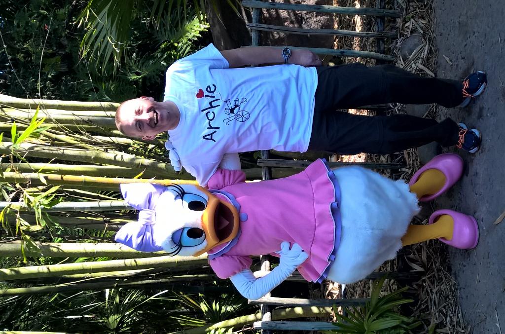 PNettleingham's tweet photo. #4UArch There you go Archie, first one done, Daisy Duck 😊 http://t.co/Rd6lZbWyut