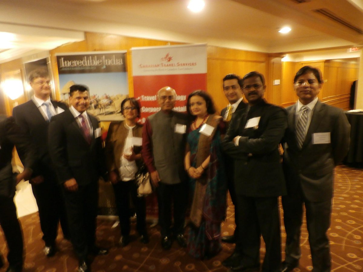 ian_ctp's tweet photo. Interesting presentation on India by India Tourism in Toronto Thursday evening. @CdnTravelPress http://t.co/q9PNalvMjD