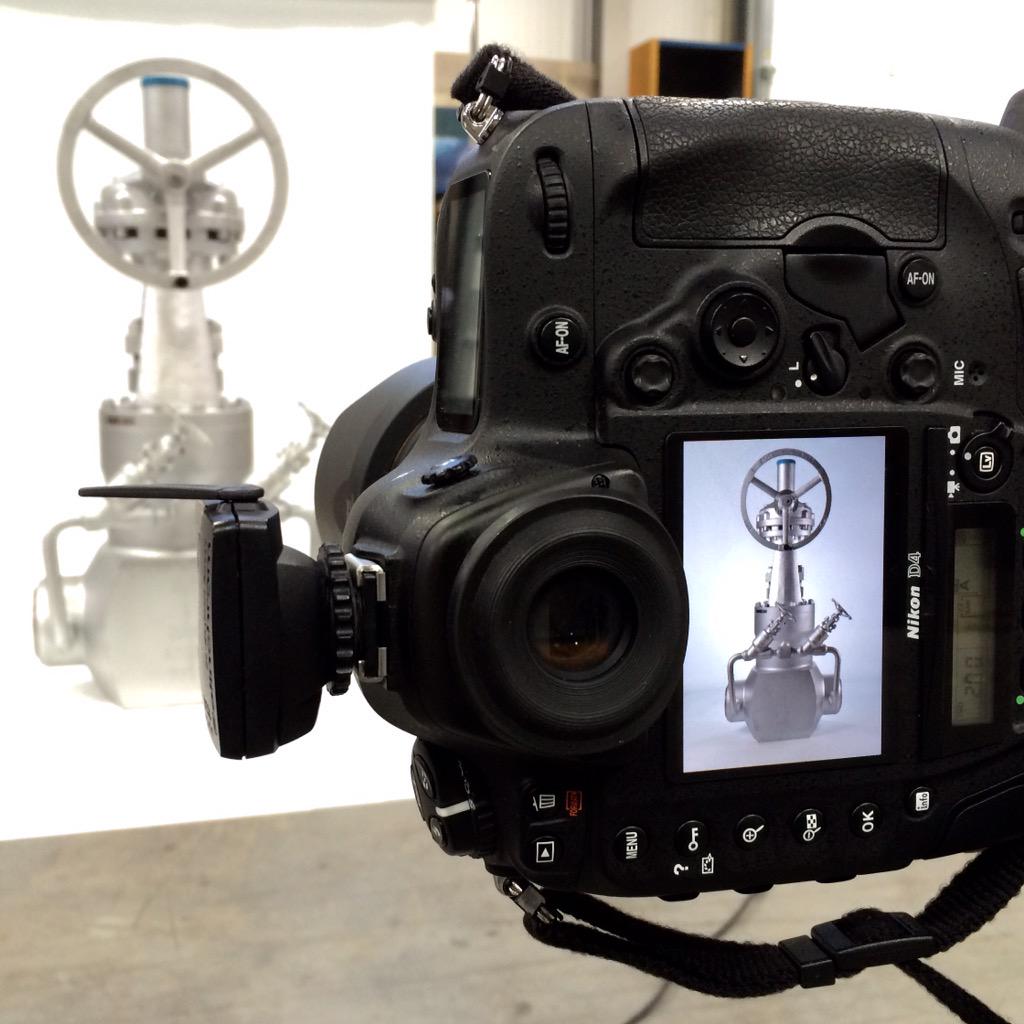 MattSweeting's tweet image. Getting some #qualityimages of this #sexysteel at today's #industrialphotography #photoshoot #commercialphotograper