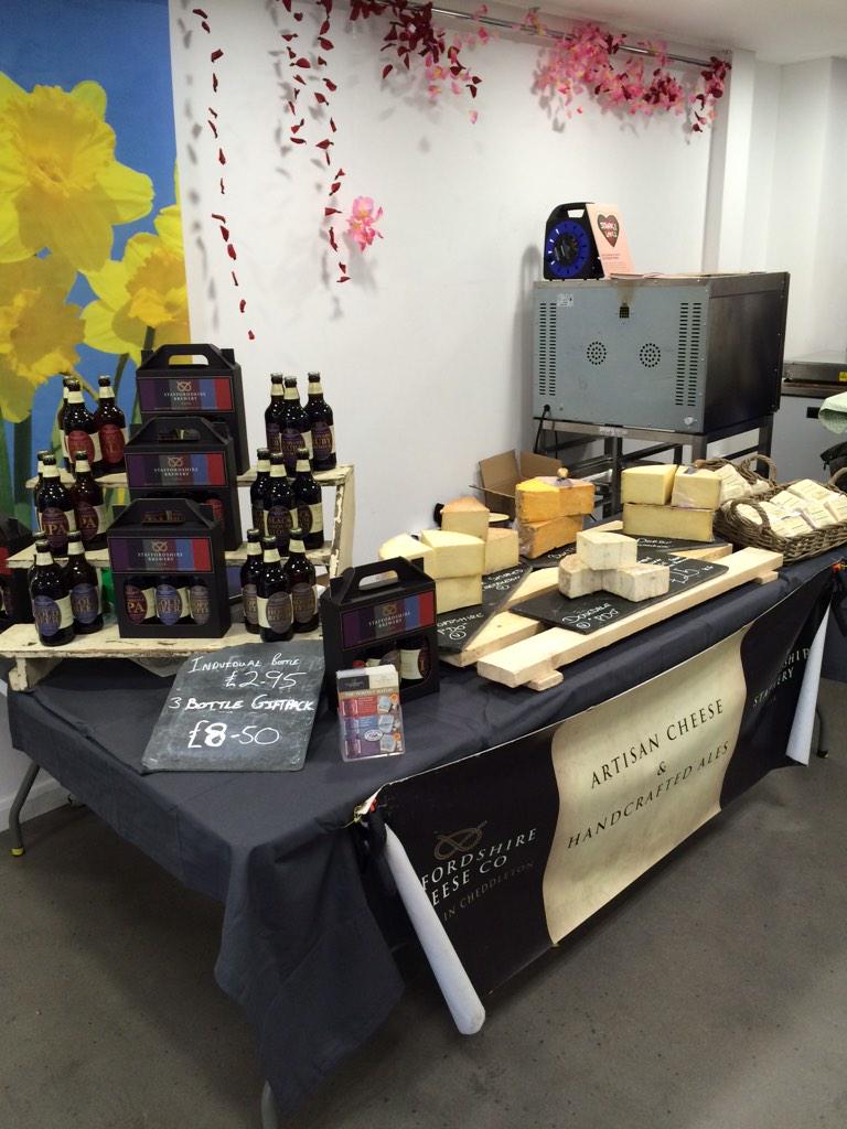 Staffordshire Cheese (@staffscheese) on Twitter photo With <a href="/staffsbrewery/">Staffordshire Brewing & Packaging🍺est. 2002🍺</a> Here we are <a href="/Startisans/">Startisans</a> Covent Garden ready to rock and roll
"who am I to dis a Brie" With <a href="/staffsbrewery/">Staffordshire Brewing & Packaging🍺est. 2002🍺</a> Here we are <a href="/Startisans/">Startisans</a> Covent Garden ready to rock and roll
"who am I to dis a Brie"