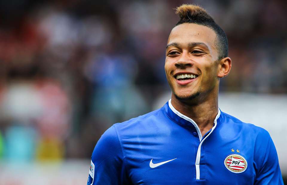 Happy 21st birthday to PSV winger Memphis Depay. He\s the top goalscorer in the Eredivisie this season (15). 