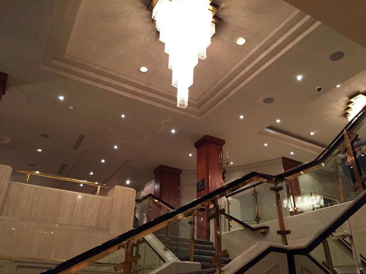 Prachtige lobby at #TheWestBurryHotel #Dublin #LeadingHotelOfTheWorld