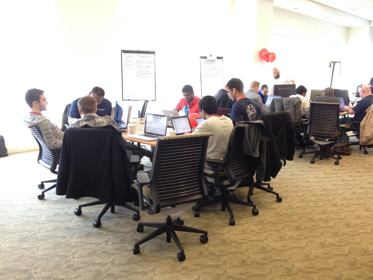 DomEnterprises's tweet photo. Team @MonarchsHack @ODUnow at #HACKU3 #CodingStudentLife! http://t.co/oJZmVXQDnl http://t.co/EFRtwrNeZA