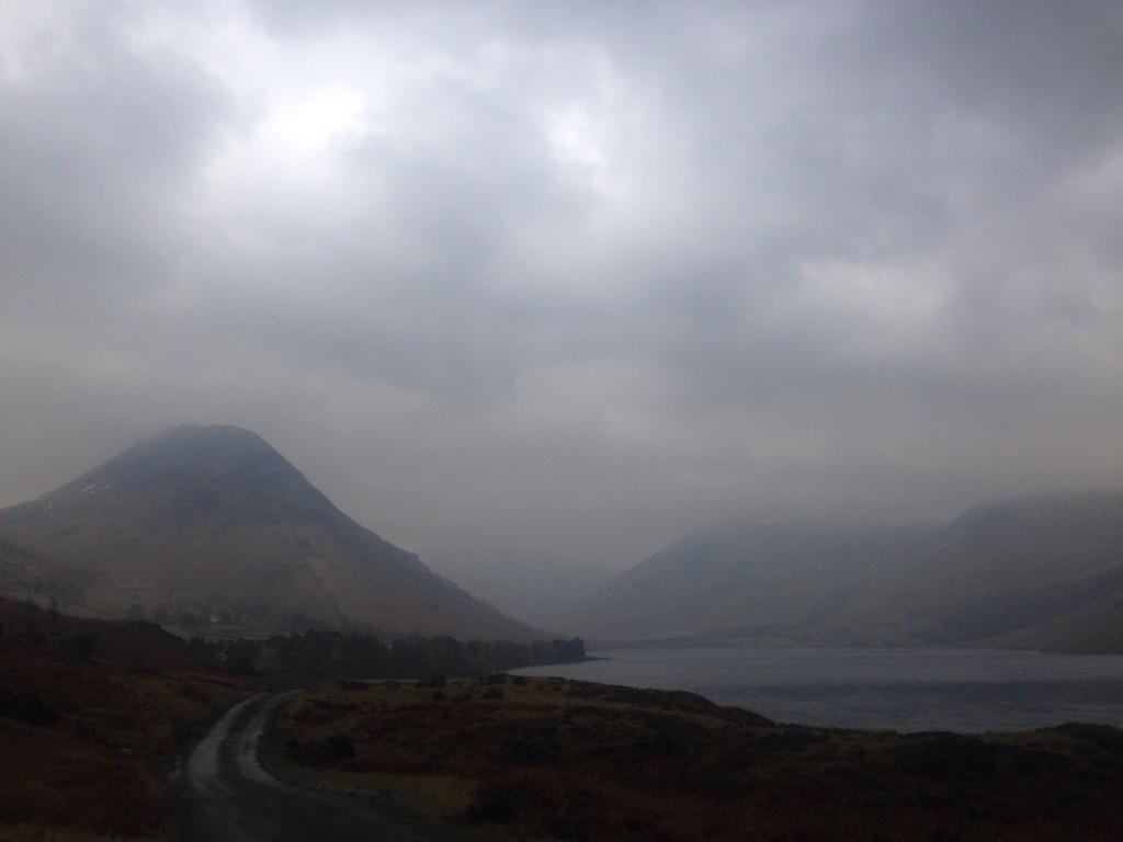 It's a bit grim in't valley today!