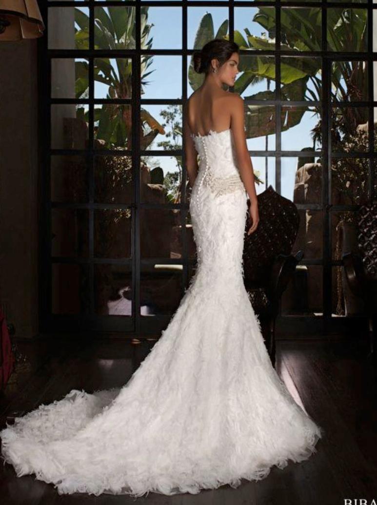 BrideLiverpool's tweet photo. CANCELLATION FOR 10.45AM VALENTINE'S DAY! CHOOSE YOUR WEDDING GOWN ON THE MOST ROMANTIC DAY OF THE YEAR 0151 345 0747 http://t.co/JPRPcxrAZ9