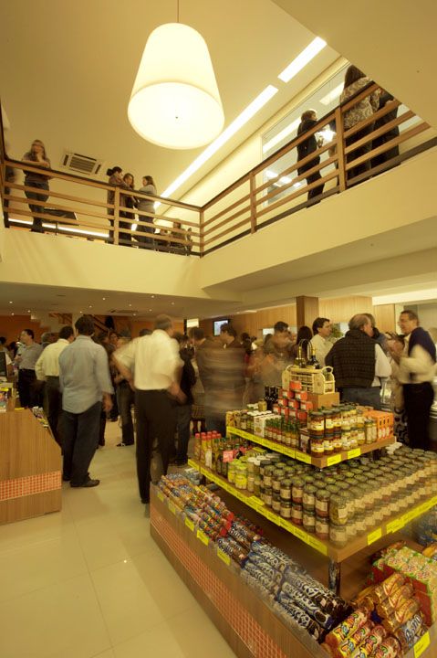 MenuVende's tweet image. Padaria e Restaurante
Ibirapuera Vende Completa
150 Lugares