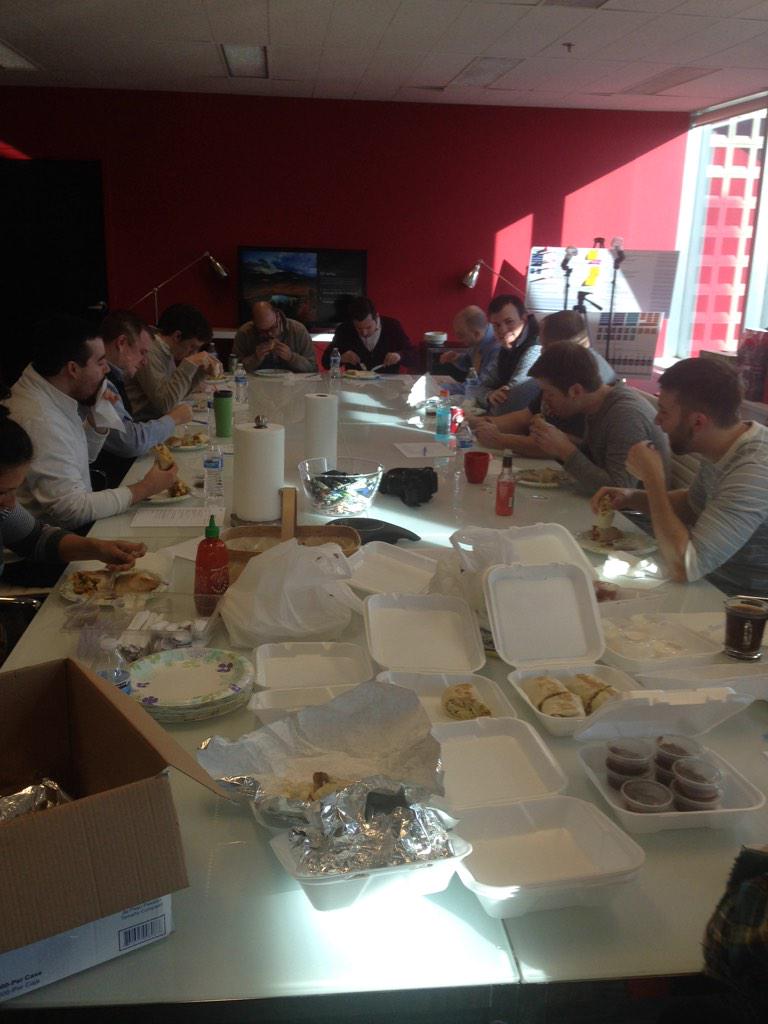 CbusBurritoClub's tweet photo. Let the judging commence! @DKDINER and Custom Chef #BurritoWars http://t.co/JOP0pj18IB