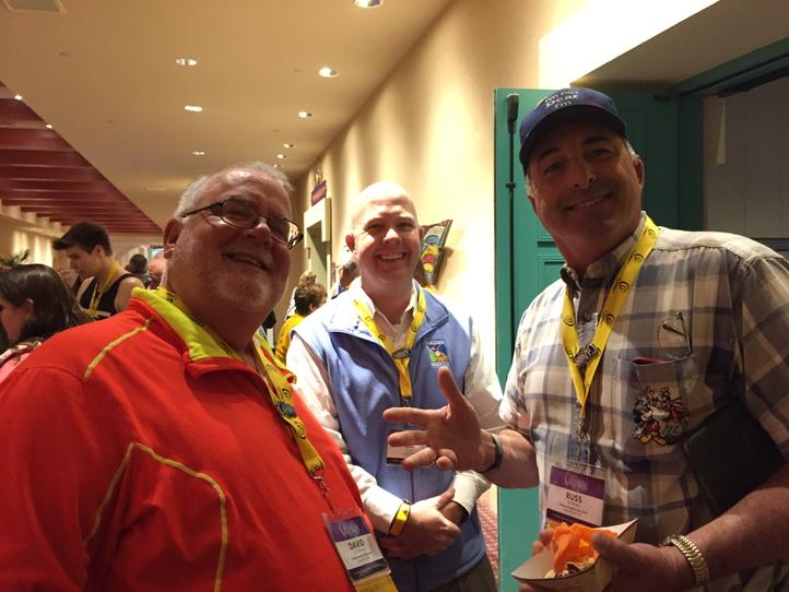 TekBz's tweet image. Russ talking to David about the amazing benefits of bi-lateral implants #cochlear2015