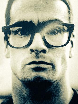    Happy birthday Henry Rollins! ¡Feliz cumpleaños ! 