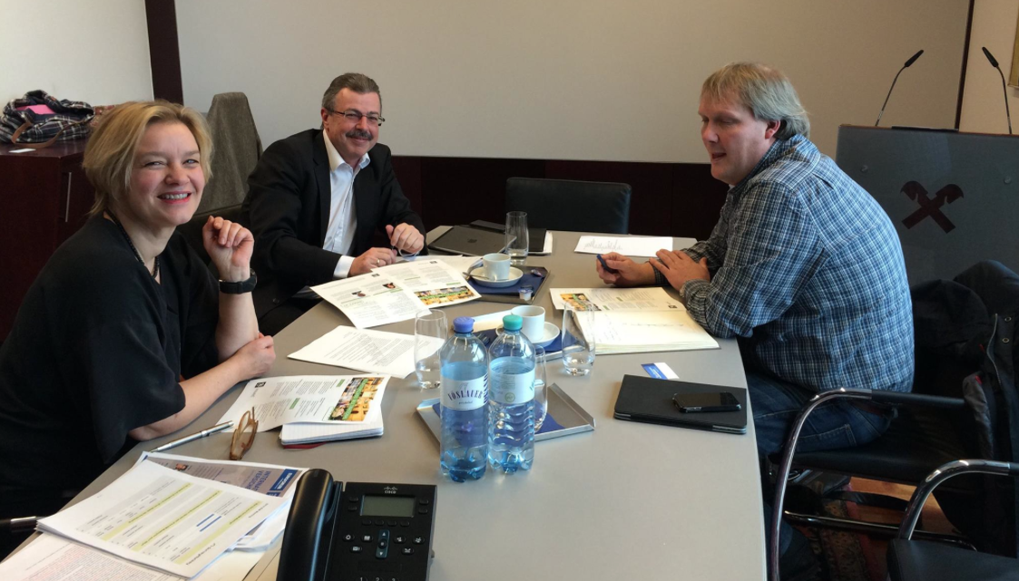 The IDM Meetings team met this week &amp;made some changes to our 3 day event - here: facebook.com/photo.php?fbid… #Insurance