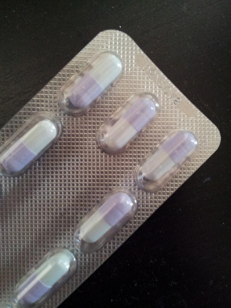 rehabGnaked's tweet image. There's no way my new meds have any nasty side effects. Look how cute and lilac they are! #superficiality