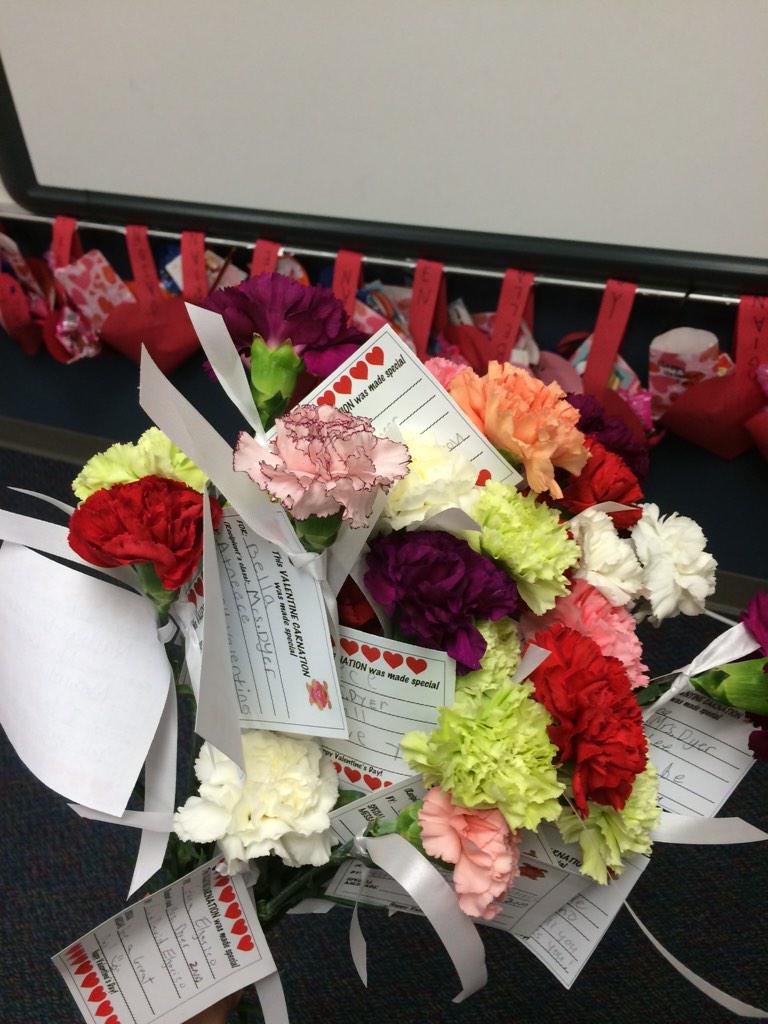 MrsJDyer's tweet photo. We ❤️ Valentines! http://t.co/vSEPoZ2peX