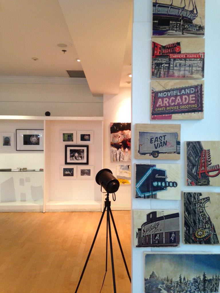 RoamGallery's tweet photo. Come by on Feb 19th to meet the artists!! @PeoplePersonJen @MonikaBlichar #art http://t.co/mM7XwaFr0e