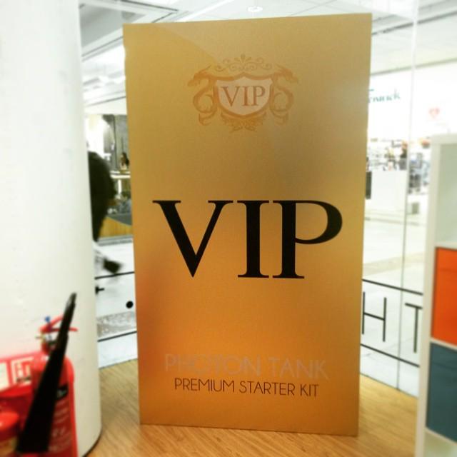 NexusEngage's tweet image. A giant #VIP #PhotonKit at the #BlendingBoutique in #BrentCross ! 
#Retail  #Popup  #Innov… ift.tt/1vImzfR