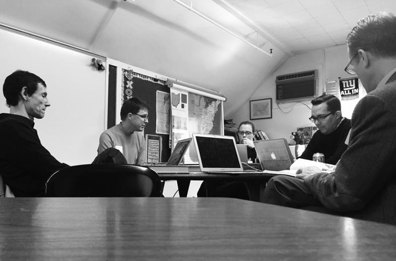 MKAscreenz's tweet photo. Students, while you enjoy your time off remember your teachers who work to improve your curriculum on this cold Fri. http://t.co/ZWr8li2IOb